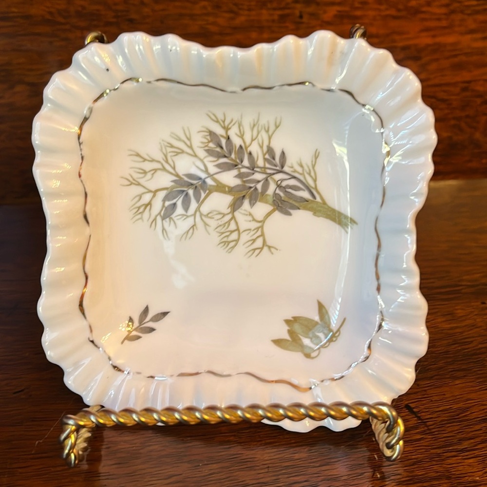 Royal Adderley Lyncroft 4 1/2” square trinket dish